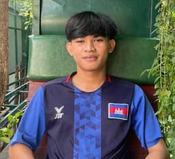 Et Kimhong - UI/UX Designer